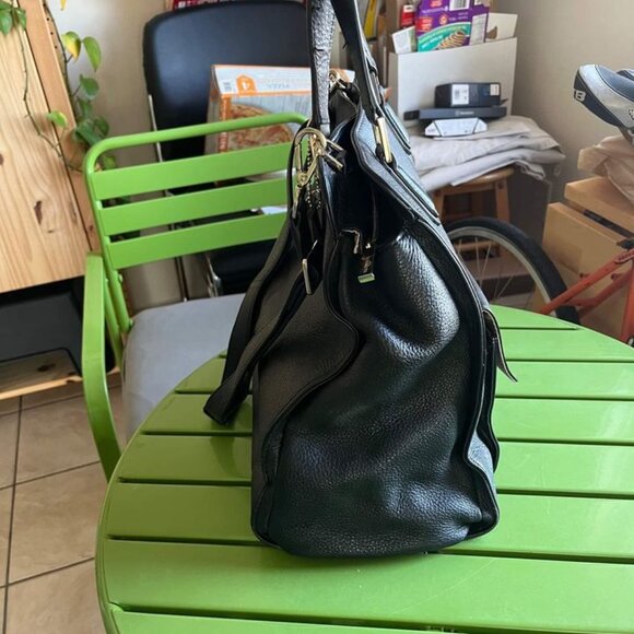 Danier large Leather bag - Picture 7 of 8